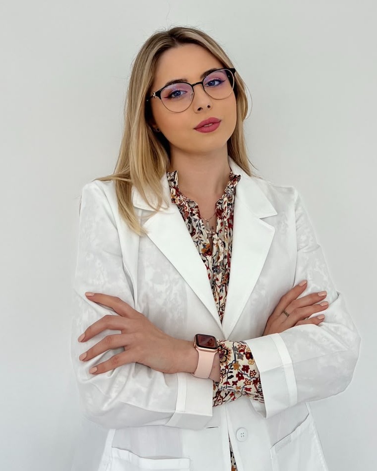 Portret Dr. Ana Natalia Dascălu, Medic specialist Endocrinologie