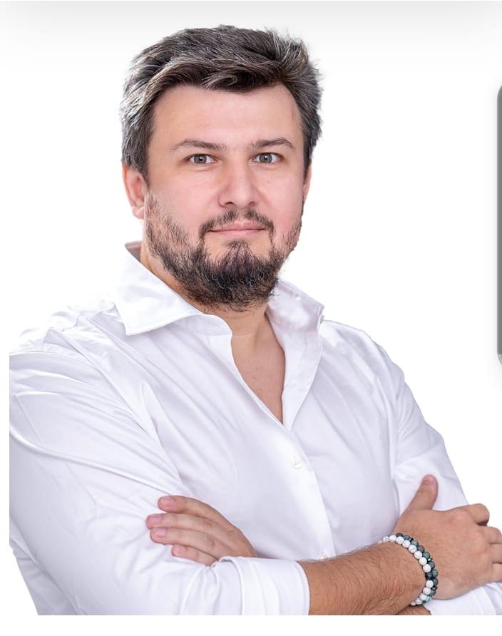 Dr. Dan Buceschi